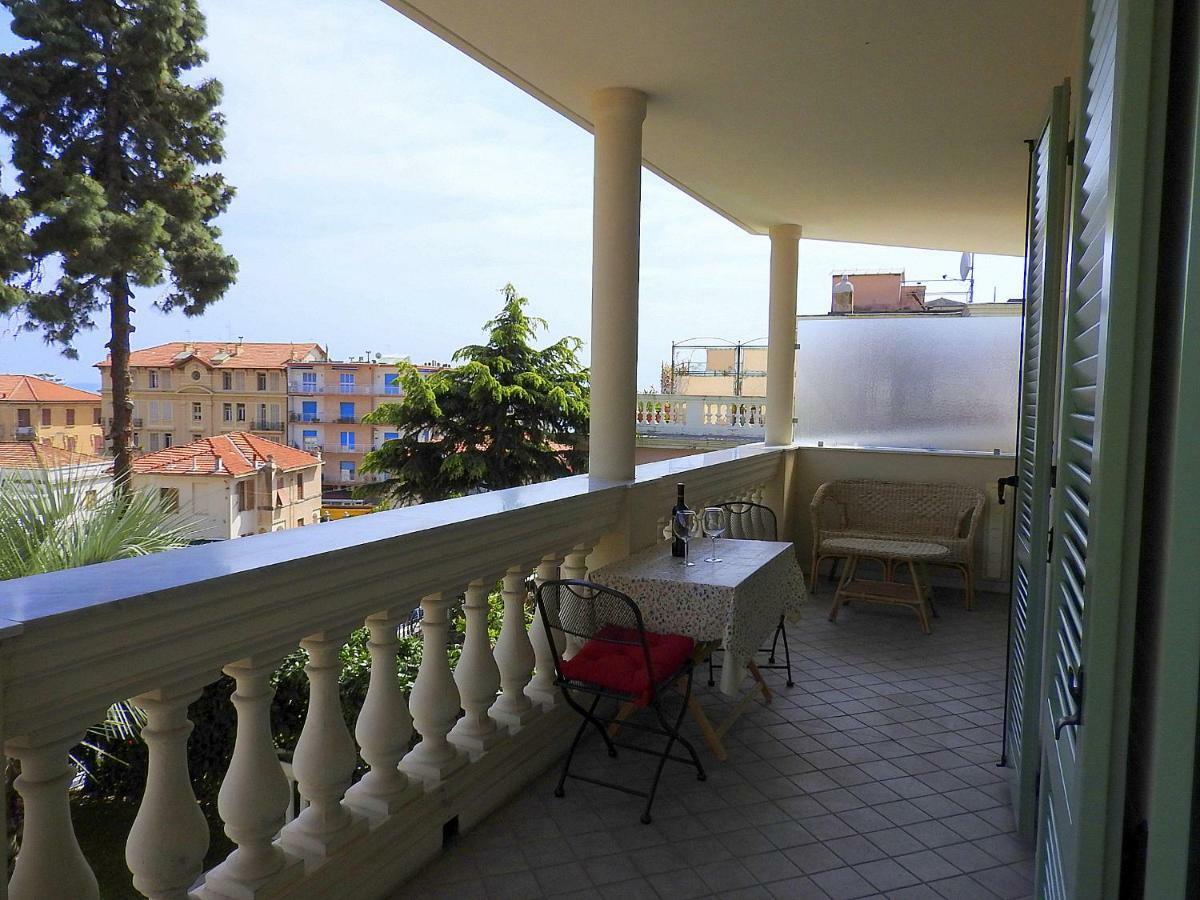 Villa Emma Ospedaletti Eksteriør bilde